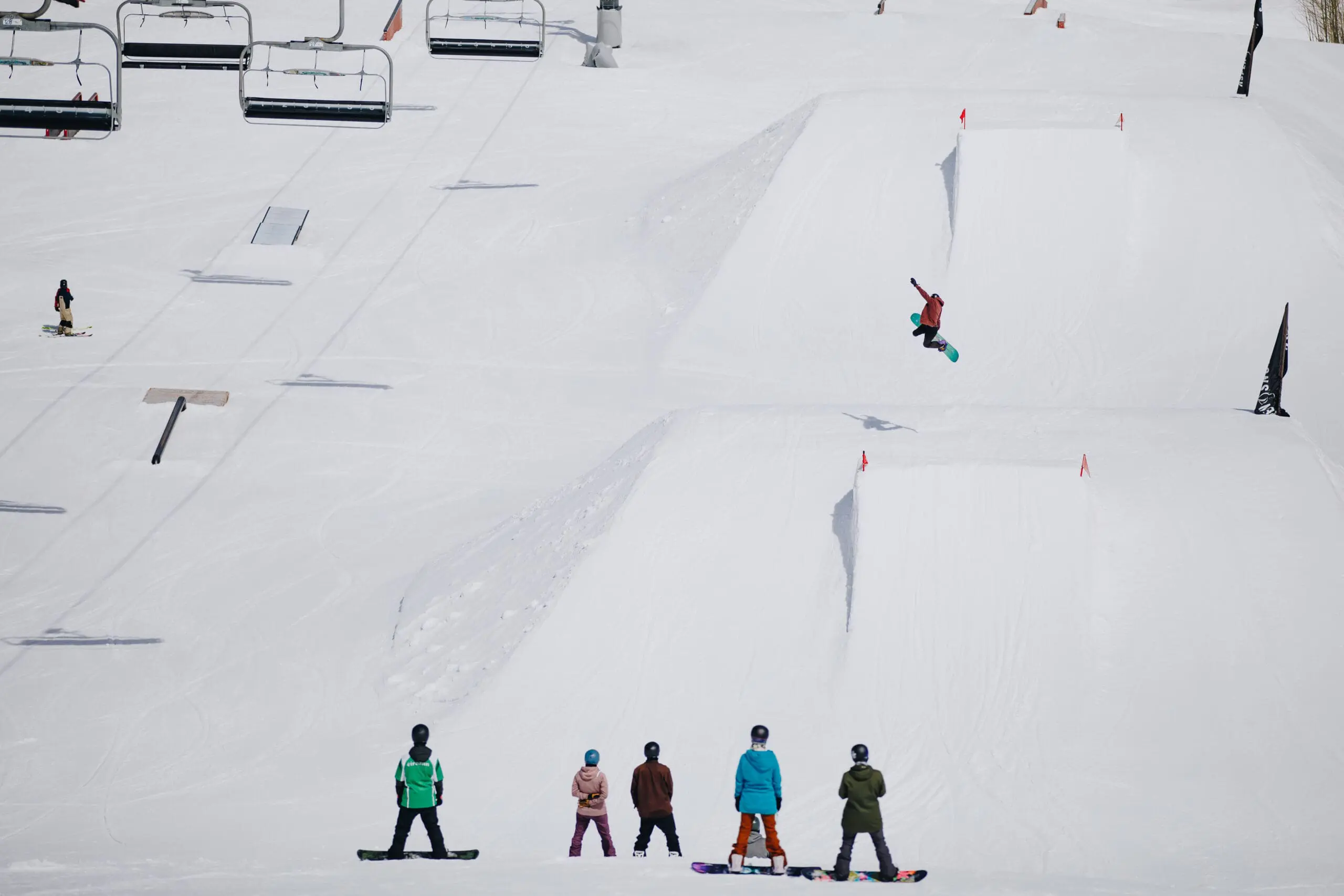 snowboarding aspen snowmass colorado winter activities