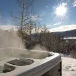 Hot tub outside of Lemond