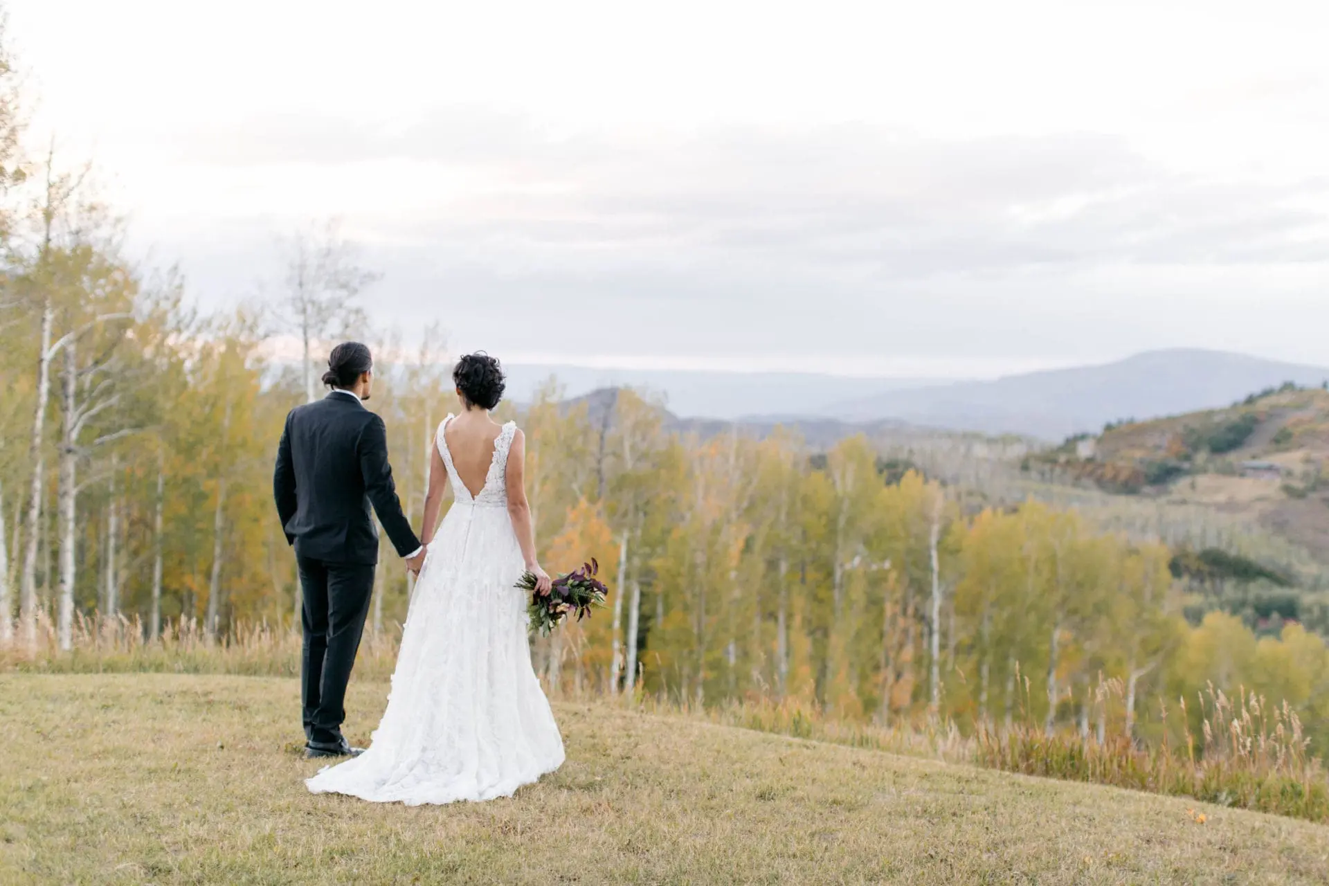Outdoor wedding with bride and groom